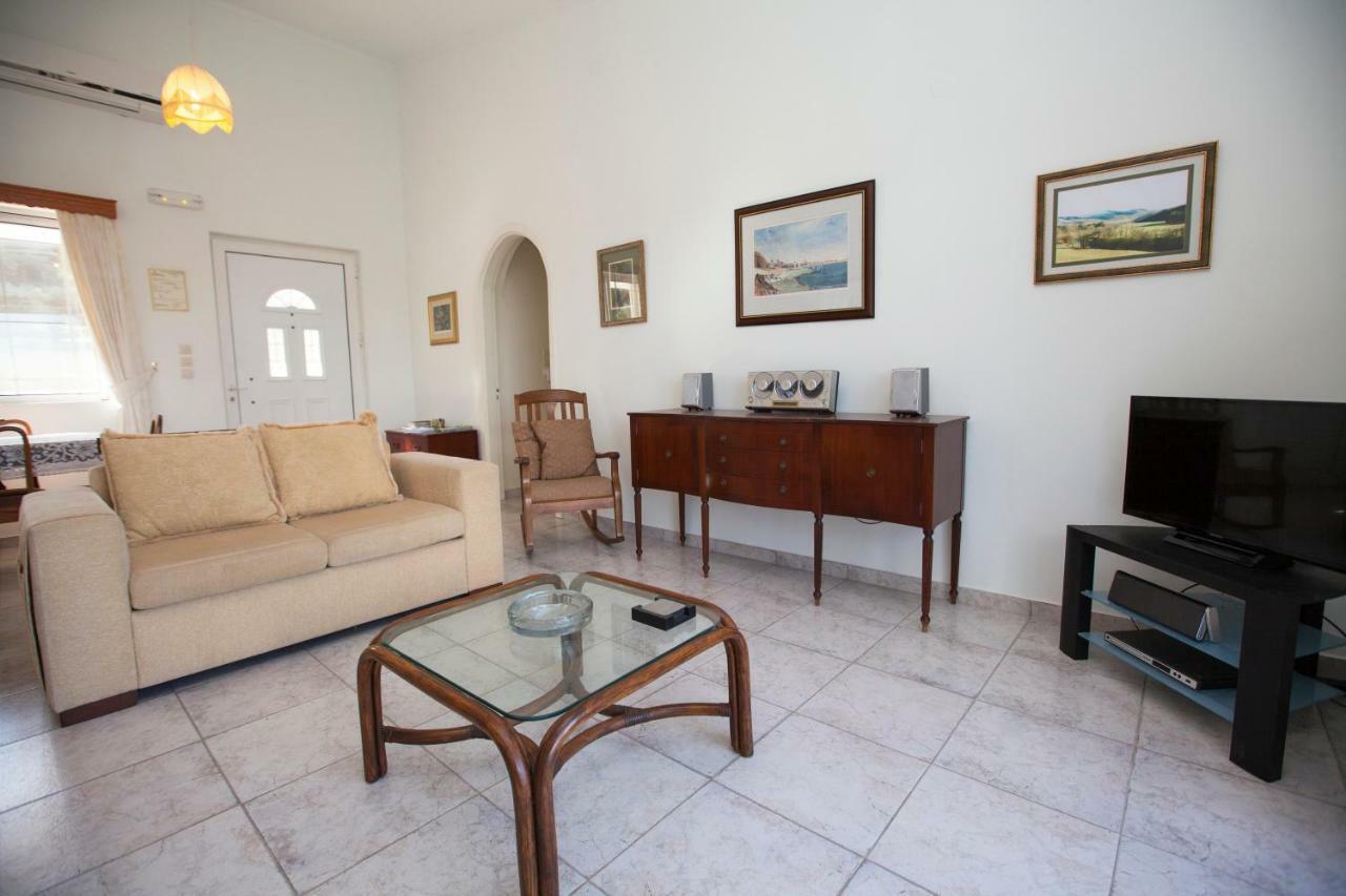 The Olive Grove Villa Private Pool With Star Links Wifi Theológos Exterior foto